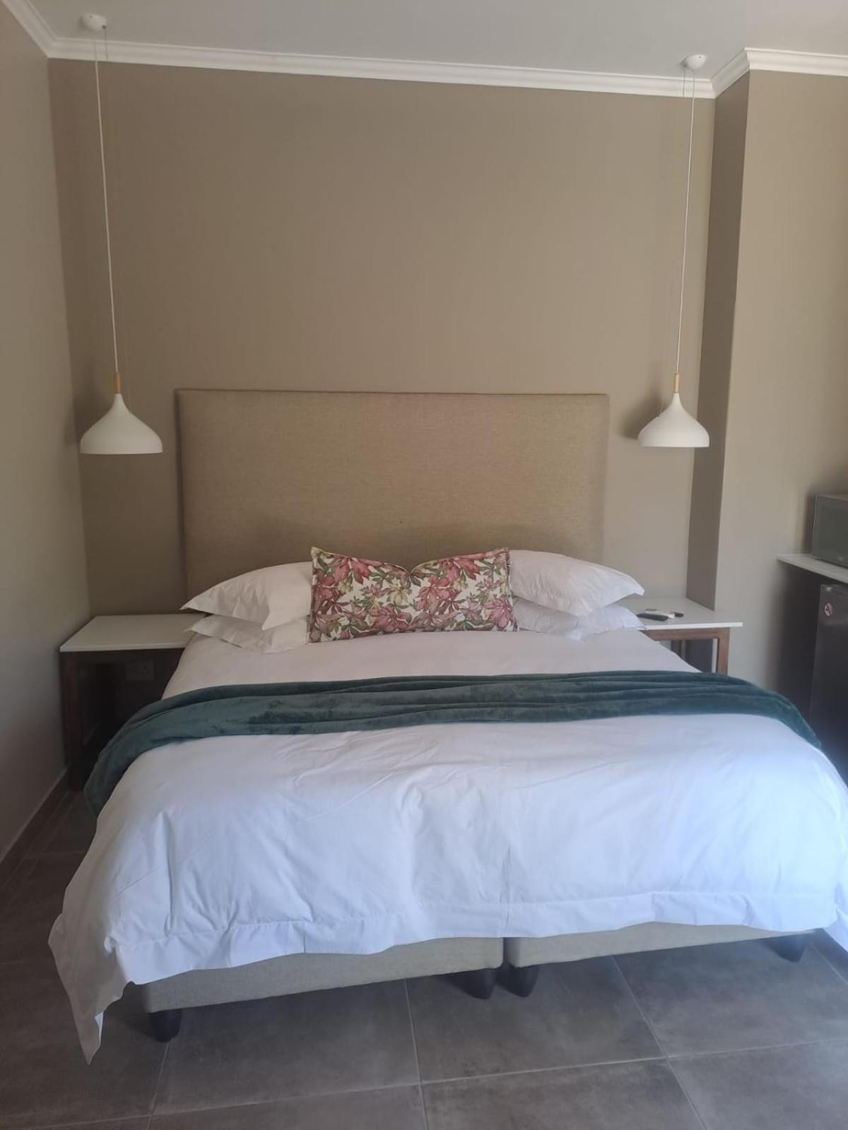 Abella Bed And Breakfast Vryburg Exterior photo